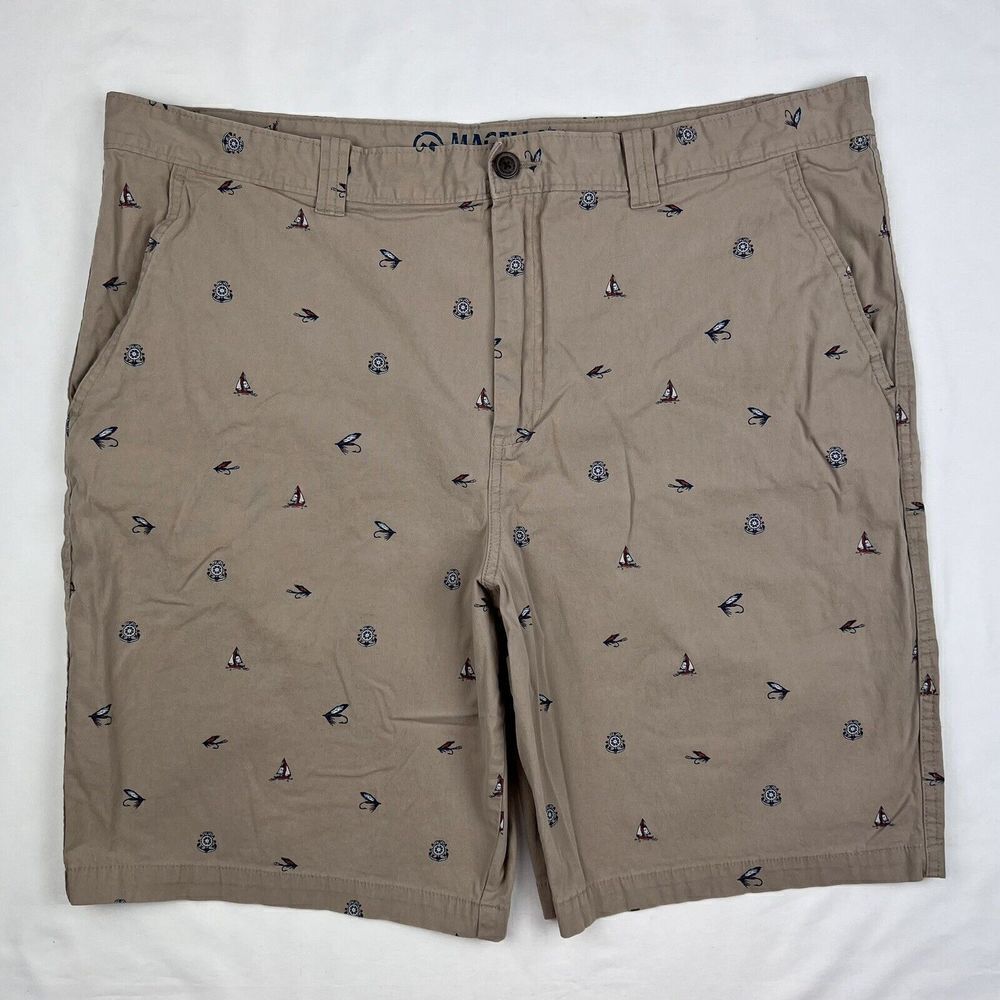Magellan Outdoors 40W Khaki Fishing Boat Nautical Print Chino Shorts